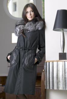 Coat with fur - style 812