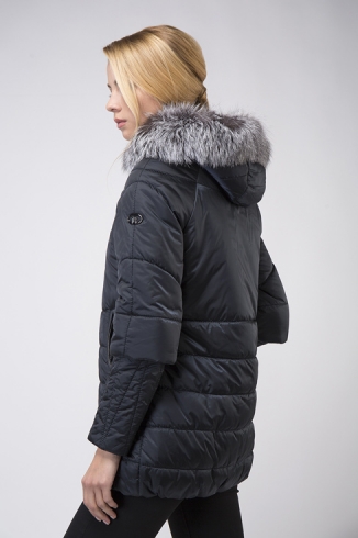 Coat with fur -  style 119 N