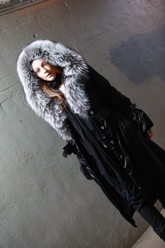 Coat with fur - style 27